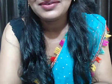 Kudi_Kiyara webcam