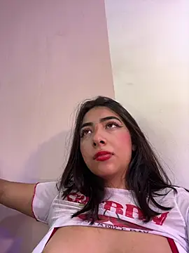 cherry_skinnyy_ webcam