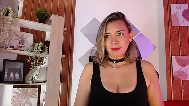 milfsecret69 webcam