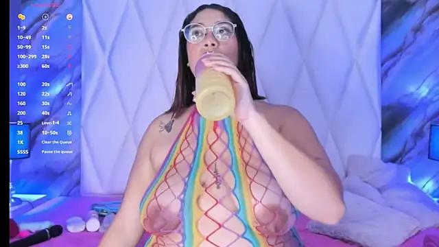 DanniaMonroee webcam