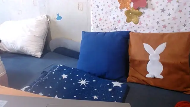 QueenLana webcam