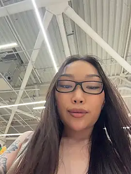 trytomakememoam webcam