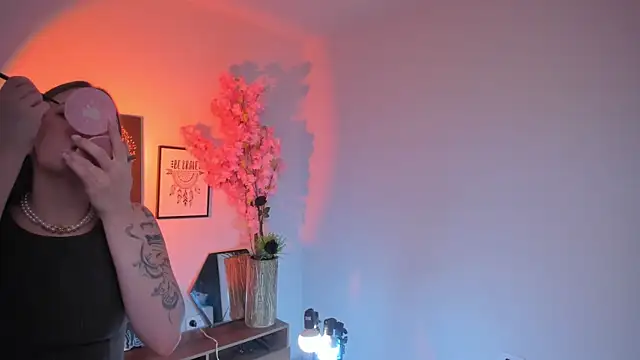 Siouxsie_cenobite webcam
