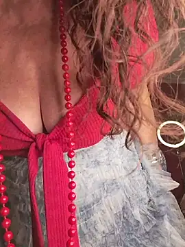 GypsyEsmeralda webcam