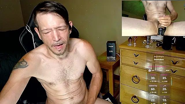 MasterForgedRayy webcam