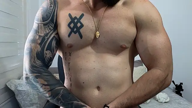 Isaac_Carter webcam