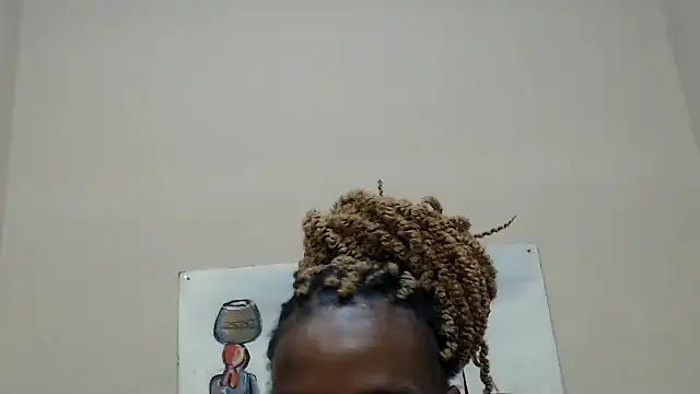TallDivaNoir webcam