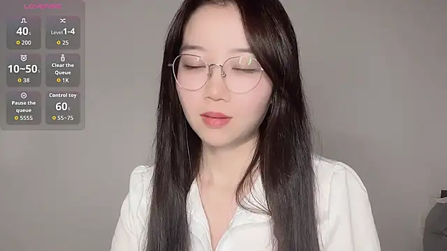 77-Vicky webcam