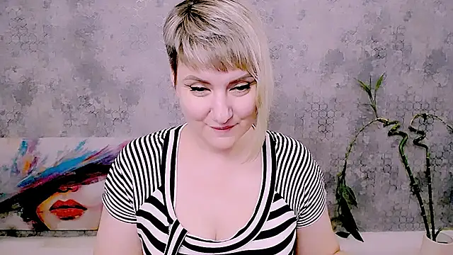 Djullia webcam