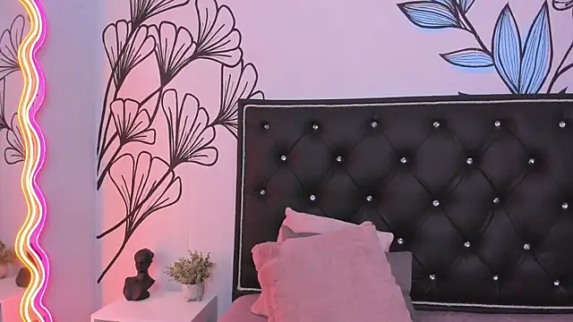 Sweet_Ariadna_ webcam