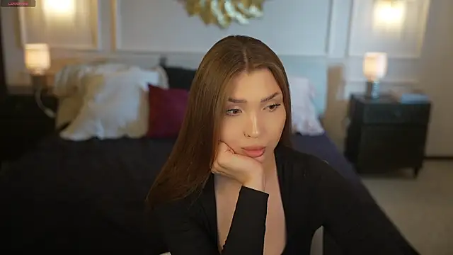 Tina_Breeze webcam