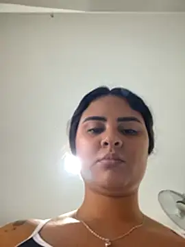 sexy-latin10 webcam
