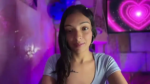 Skye_Moore webcam
