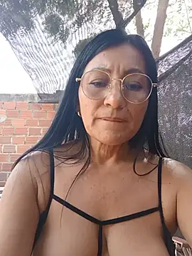 maturexxxnaughty webcam