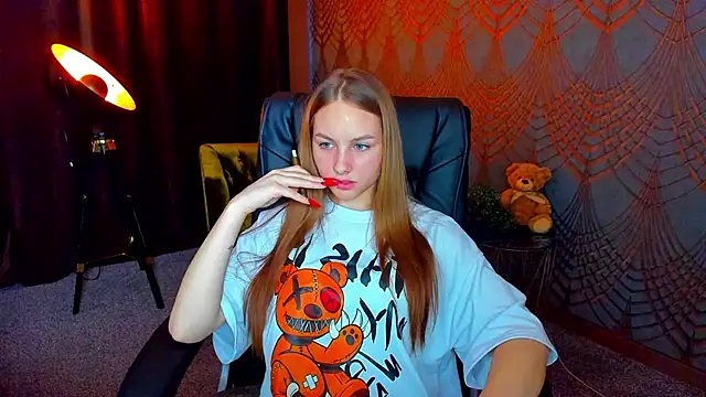 MilaAddams webcam