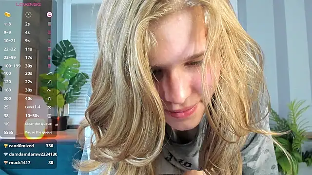 JosefaDonelan webcam
