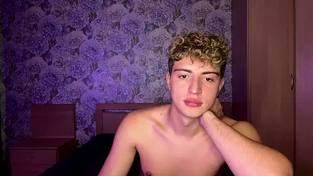 AlfredSweet webcam