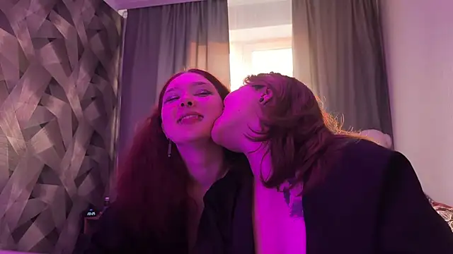 LunarCouple_ webcam