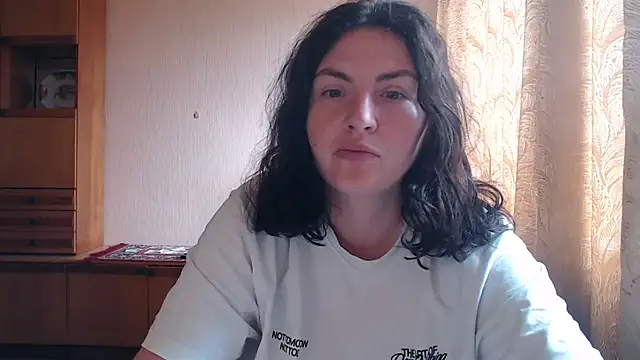 alinaxjames - AlinaxJames's free webcam - UK Sex Cams