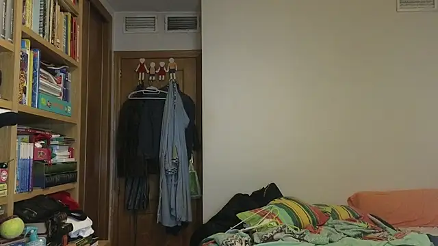 curiosillo83 webcam