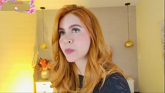 april_rousse webcam