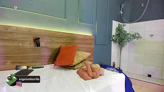 Fallen_Angel999777 webcam