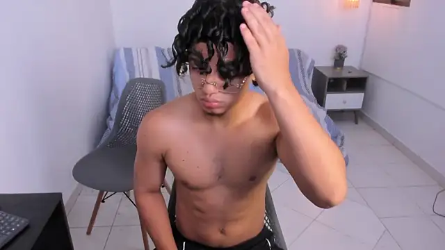 samxx_muscle webcam