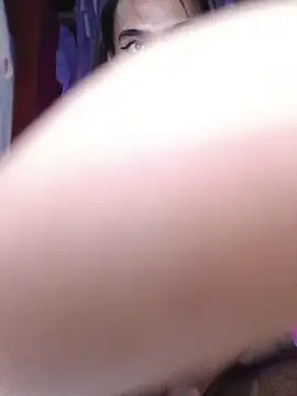 PeachyLuxe webcam
