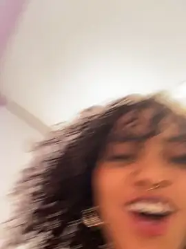 LizStorm_ webcam