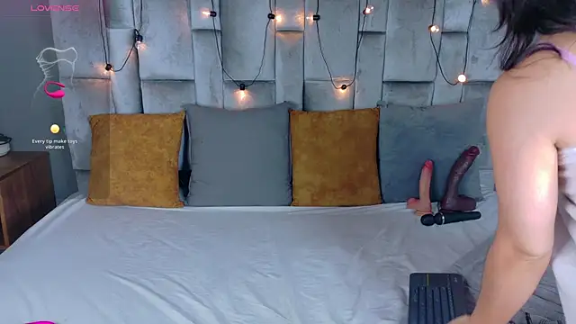 AnnieRouse__ webcam