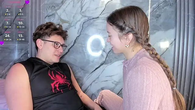 Manson_and_Zoe webcam