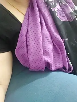 Tamillakshmi27 webcam