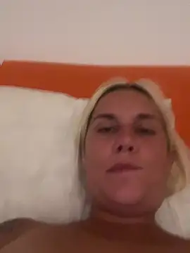 Sofia_beee webcam