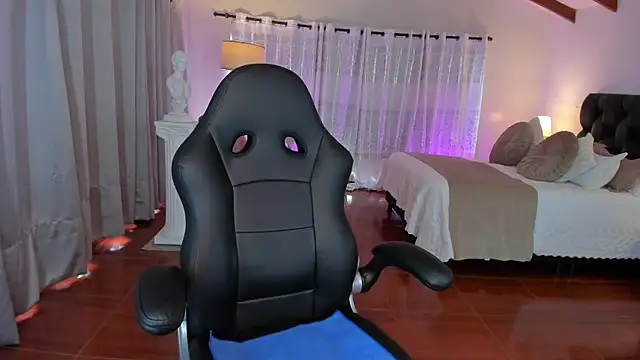 _MaddisonFox_ webcam