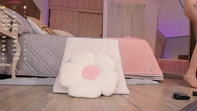 tatikiss_ webcam