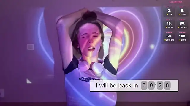AstreanMidnight live sex cam