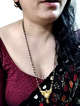 Yazhini-Cam webcam