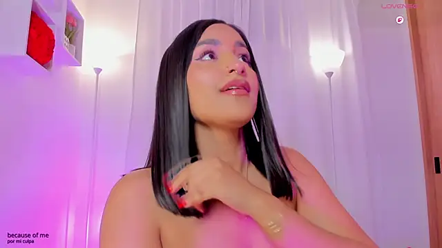 Aishapeyton_ webcam