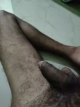 skinnyguy9696 webcam