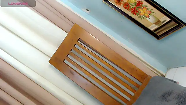 Littleslutty_baby webcam