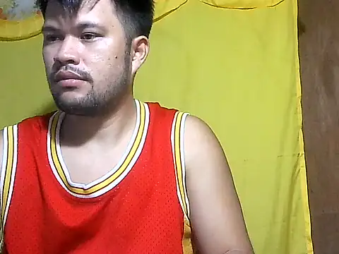 HairyHottestpinoyHandsome webcam