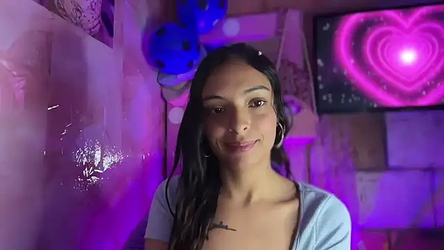 Skye_Moore webcam