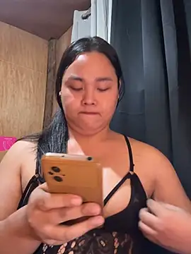 _Lylia webcam