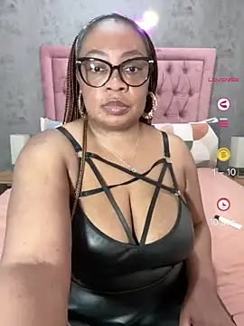 VixenRoyaleX webcam