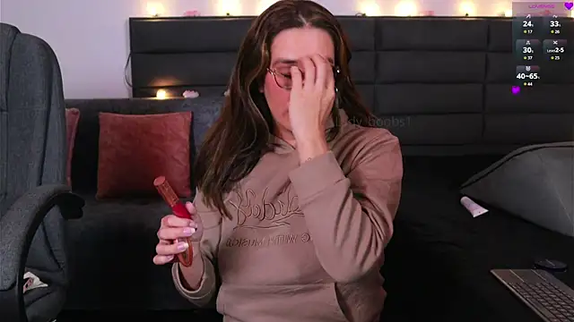 kathieandpovcock1 webcam
