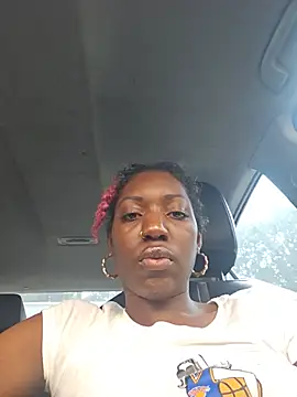 oliviaprettypussy webcam