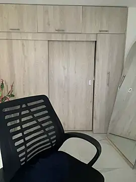 Adele_Sweett webcam