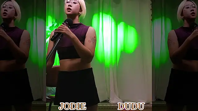 yznt-dudu - Yznt-dudu's free webcam - UK Sex Cams
