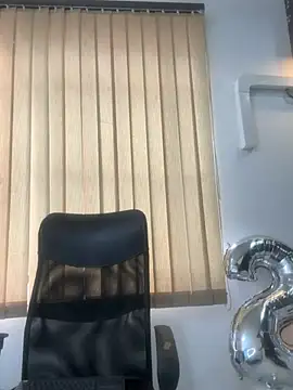 Alexander_ferre's Live Chat Room