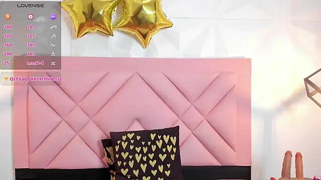 Caroline_daring webcam